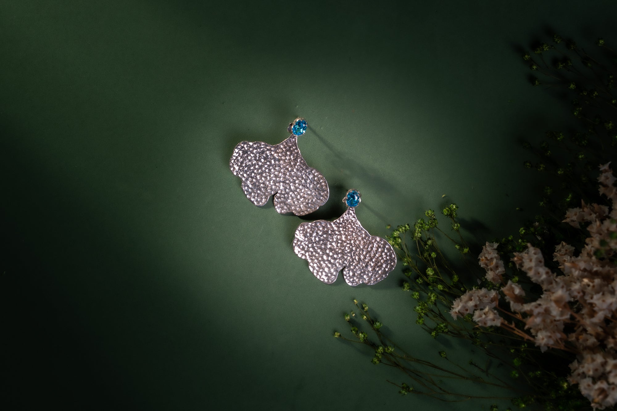 Brincos Gingko Stones