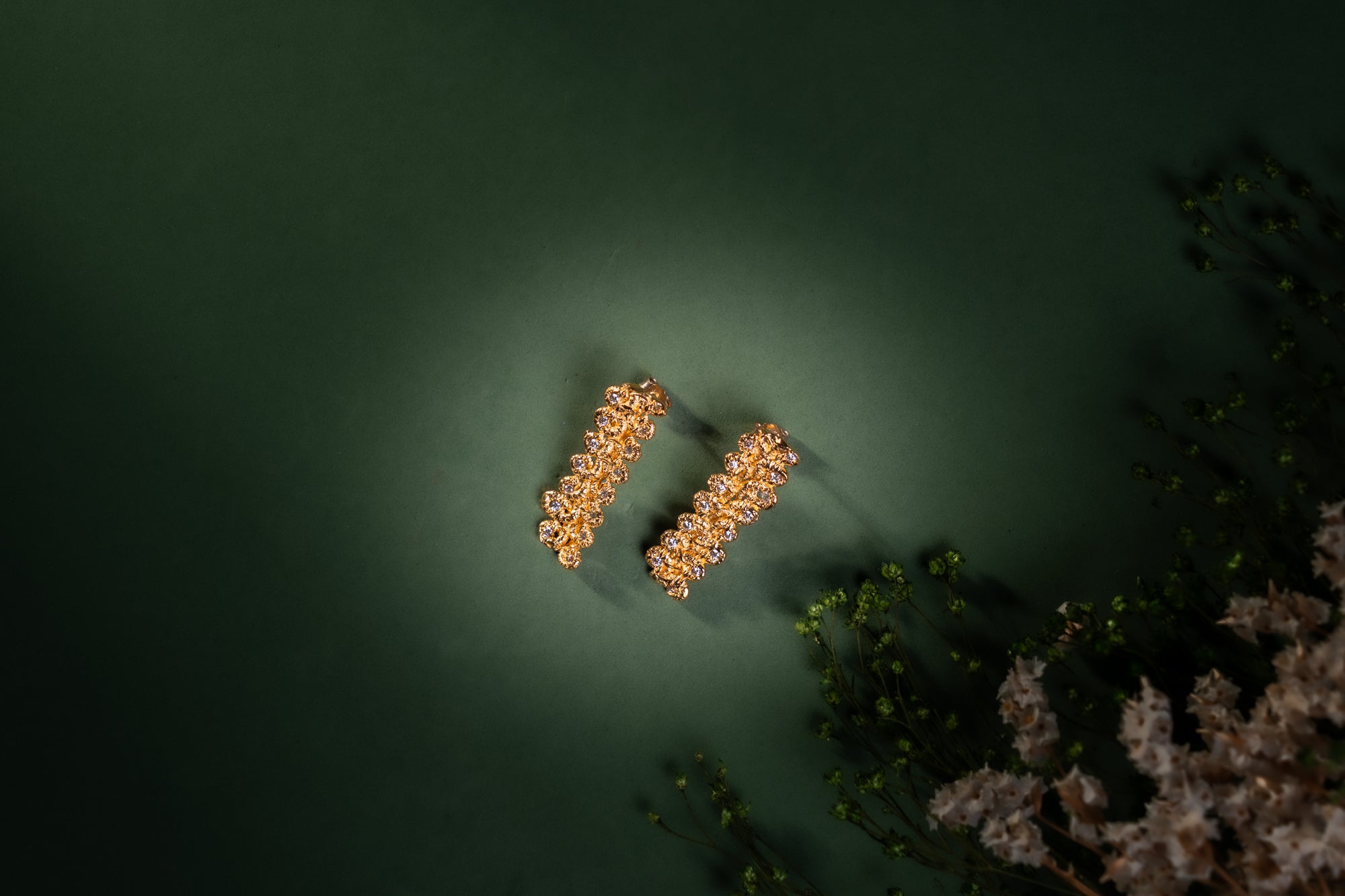 Brincos Noiva Income Light