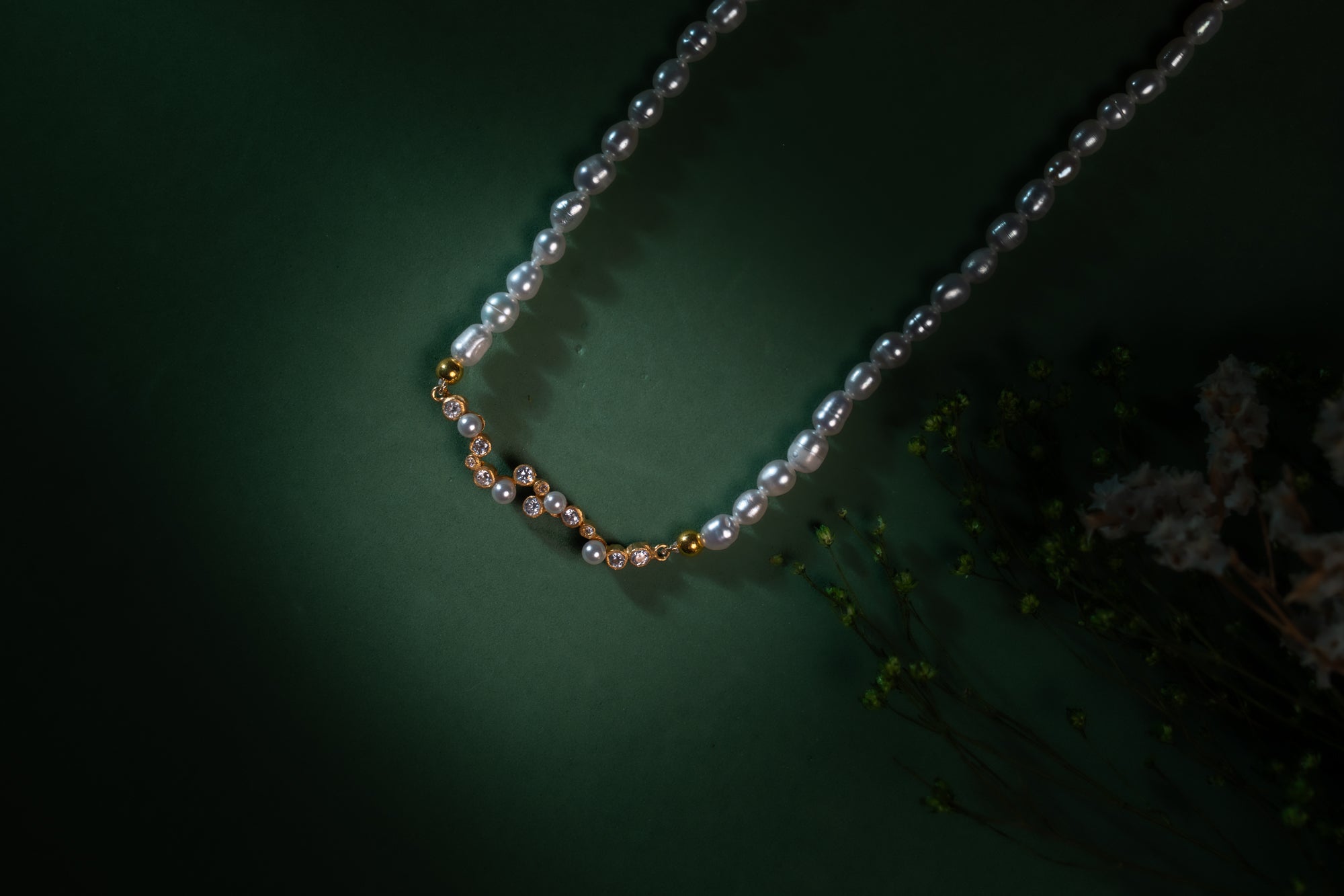 Chocker Enchanted Pearl